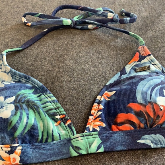 Roxy bikini top - Picture 2 of 5